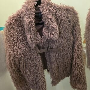 Bisou Bisou Plush Teddy Jacket in Dusty Pink